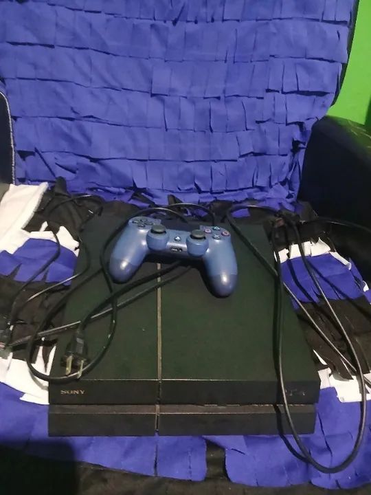 Playstation 4 HD 2TB Ótimo estado