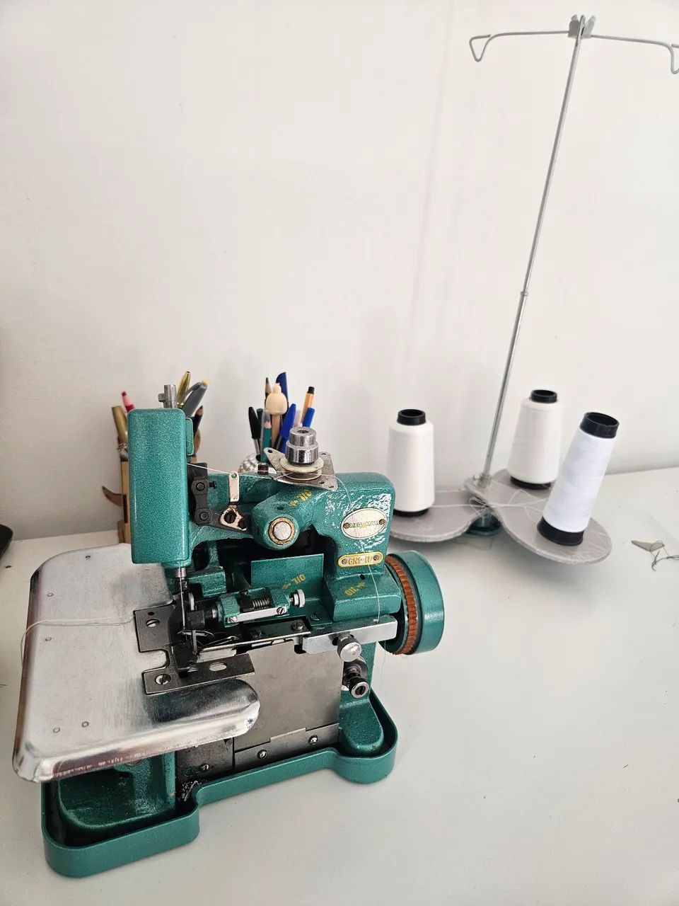 Máquina de Costura Overlock Industrial - Foto 2