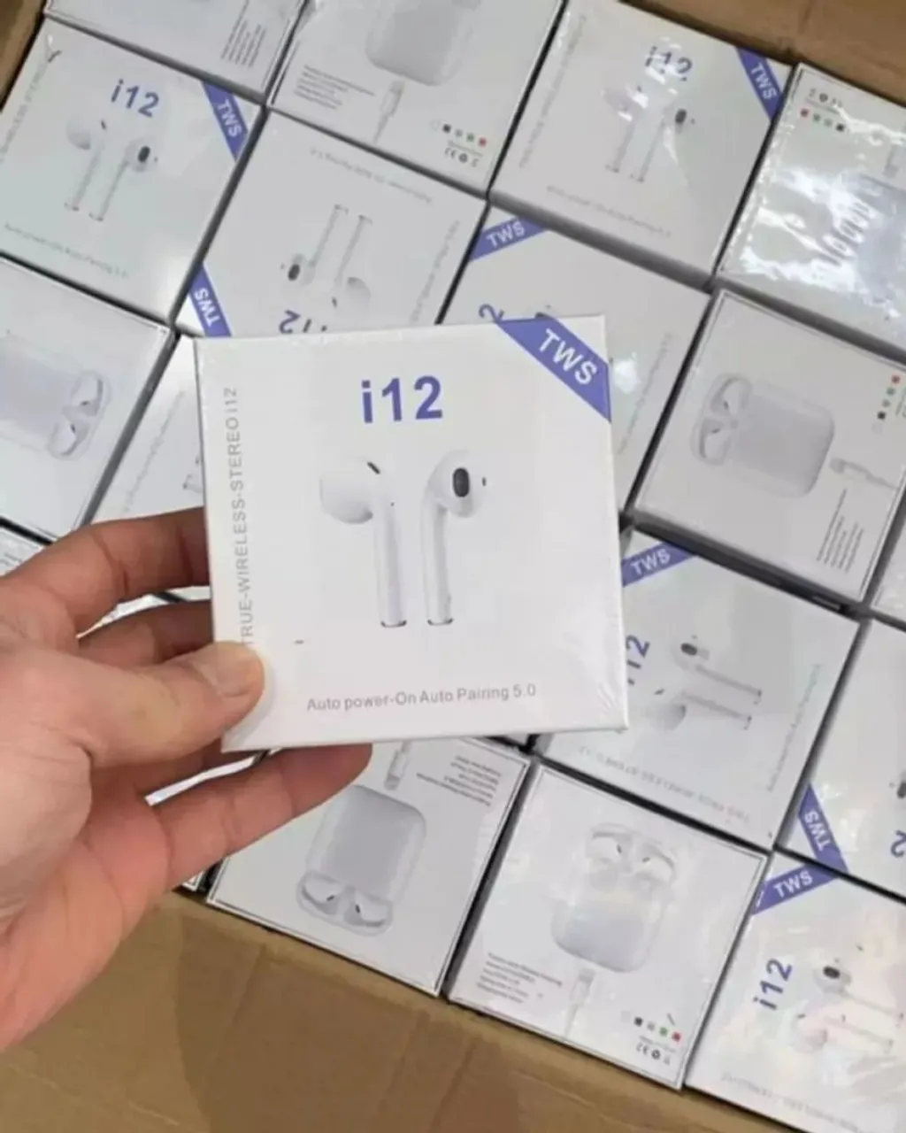 Fone de Ouvido Bluetooth i12 TWS