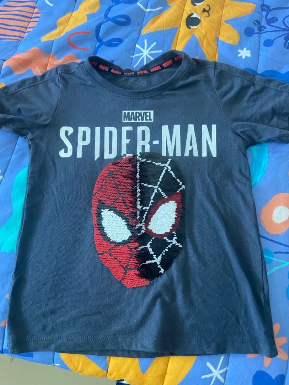 Camiseta do Homem-Aranha - Tamanho 4
