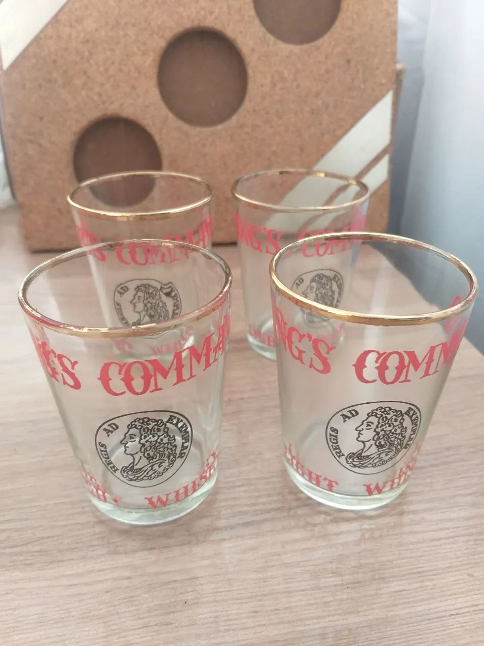 Kit 4 Copos de Whiskys Vintage Kings Command