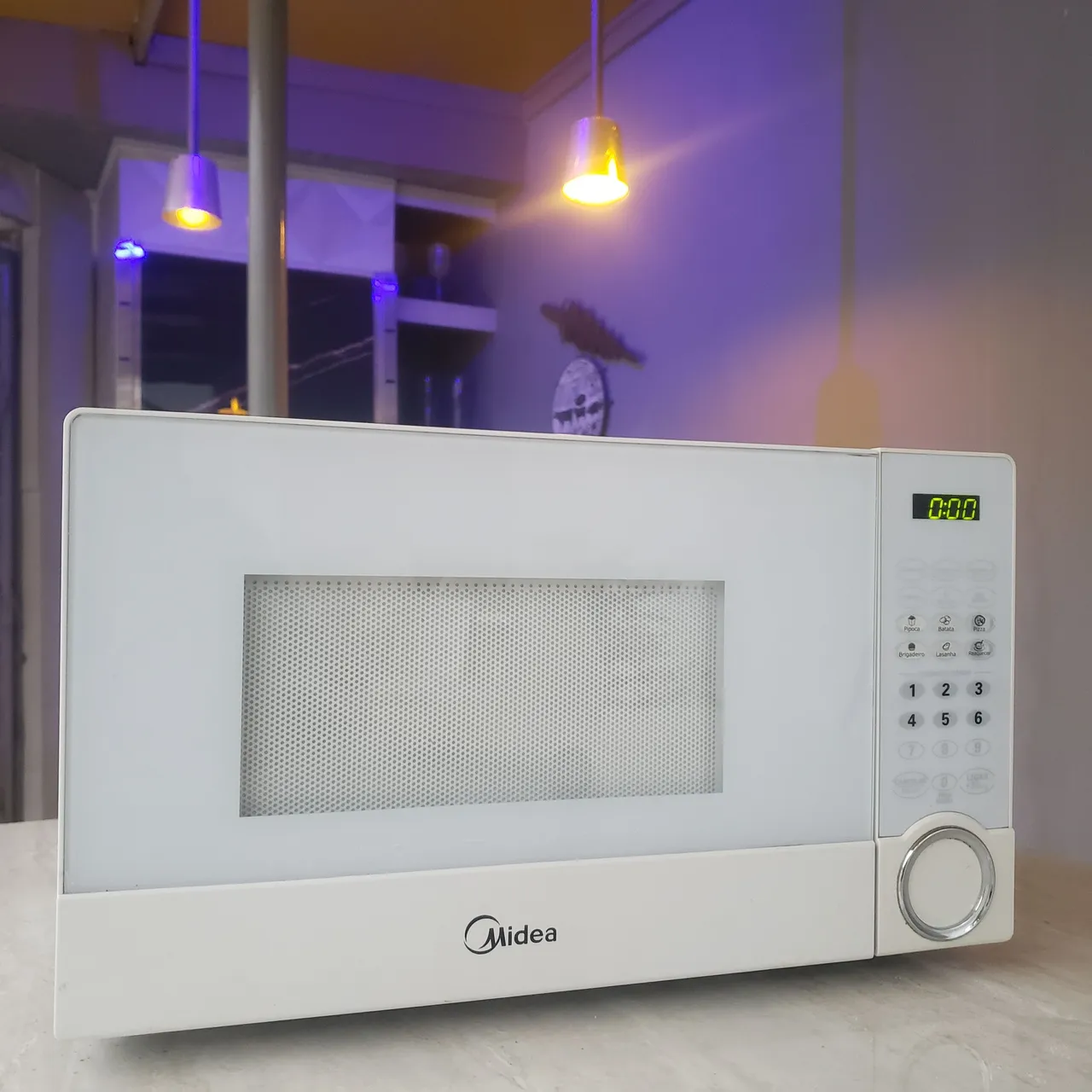 Micro-ondas Midea 18 Litros semi novo