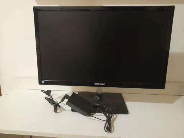 MONITOR SAMSUNG 23 - Foto 2