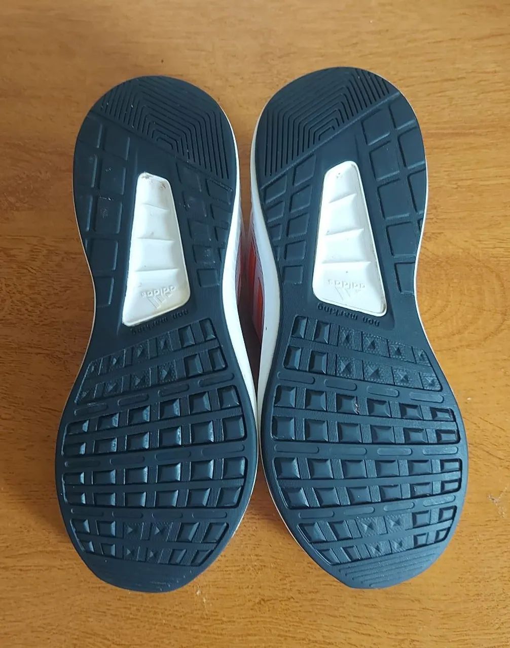 Tênis adidas Showtheway 2.0 - Feminino - Foto 5
