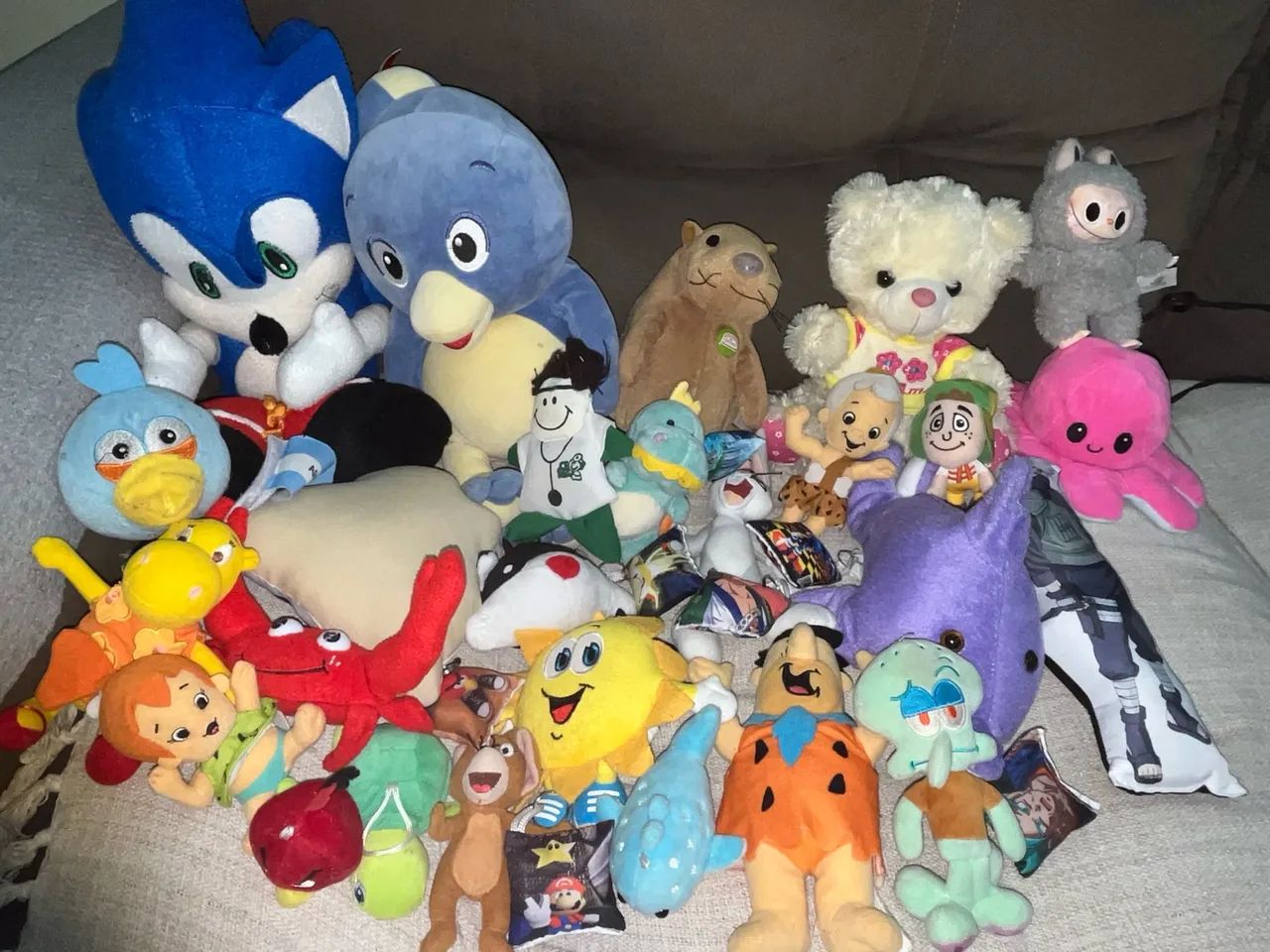 LOTE DE PELÚCIA DE BRINQUEDOS