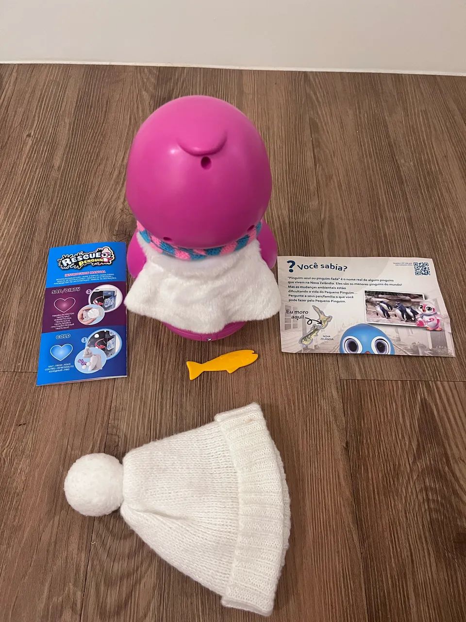 Brinquedo Resgate O Pinguim Rosa Com Sons - Foto 2