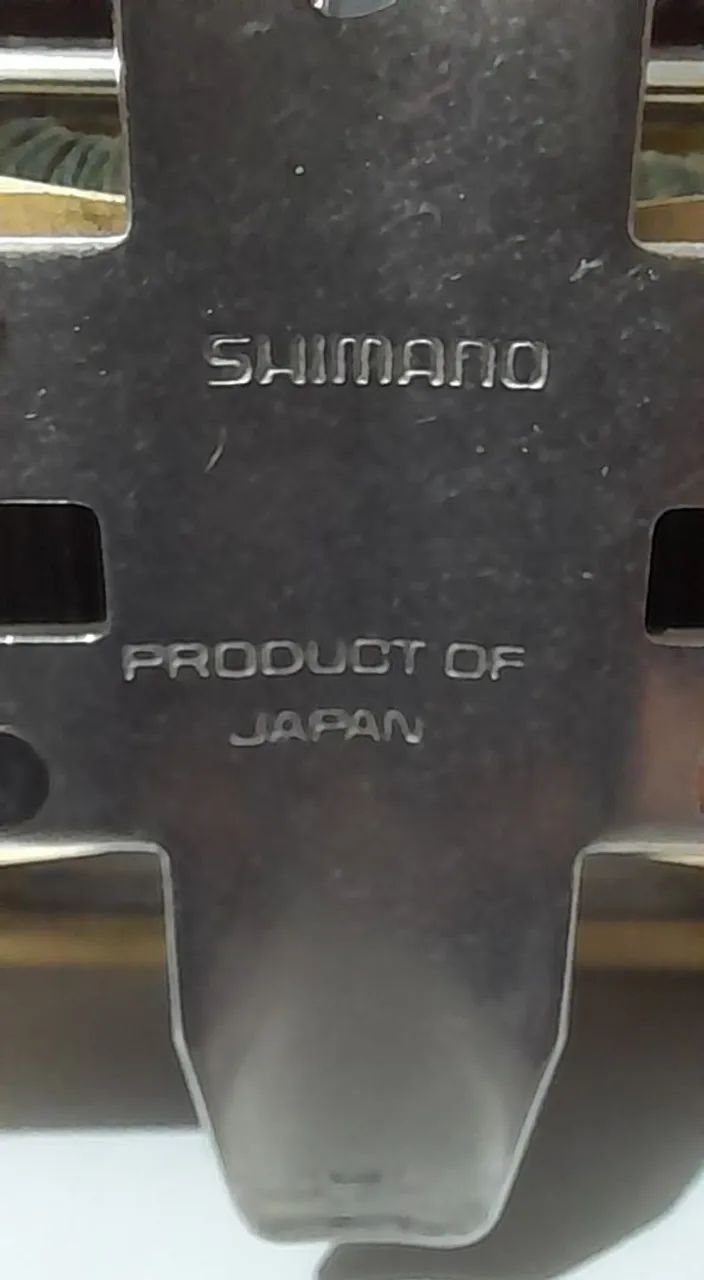 Carretilha Shimano Calcutá 700B - Foto 3