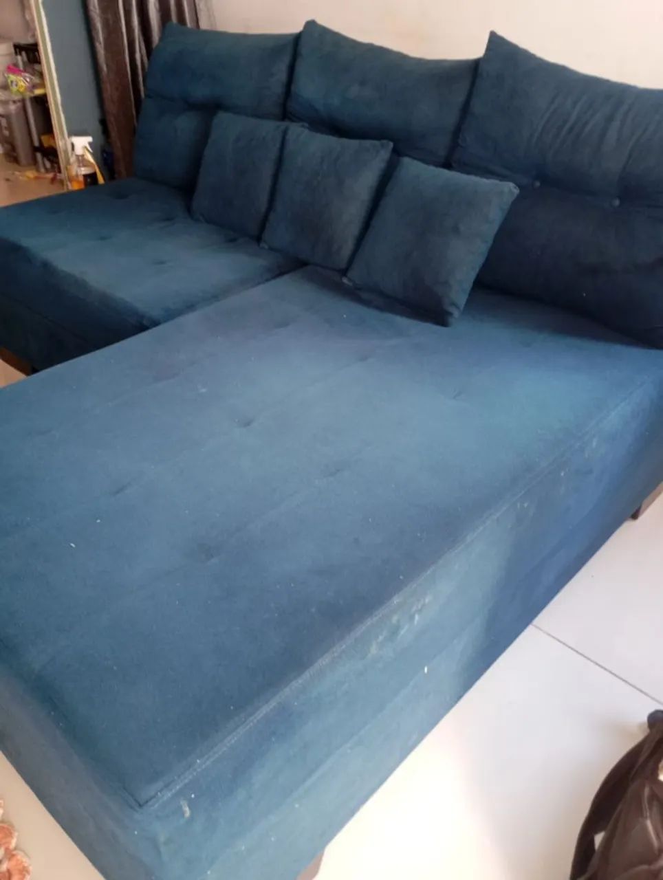 Sofá azul, três lugares