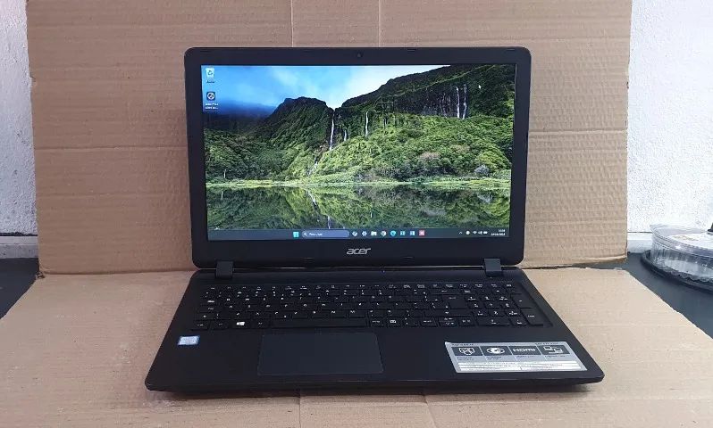 Acer i3 7°geração 8gb Ssd 240gb 3 Meses Garantia