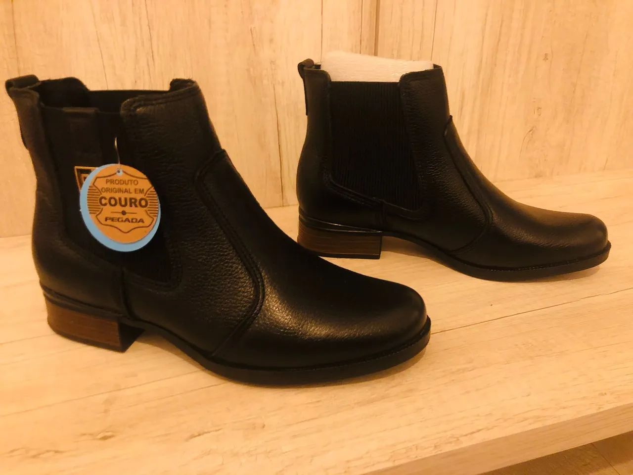 Botas de couro preto Pegada