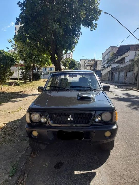 Mitsubishi L200 GLS DIESEL 2.5 4 x 4 - Foto 3