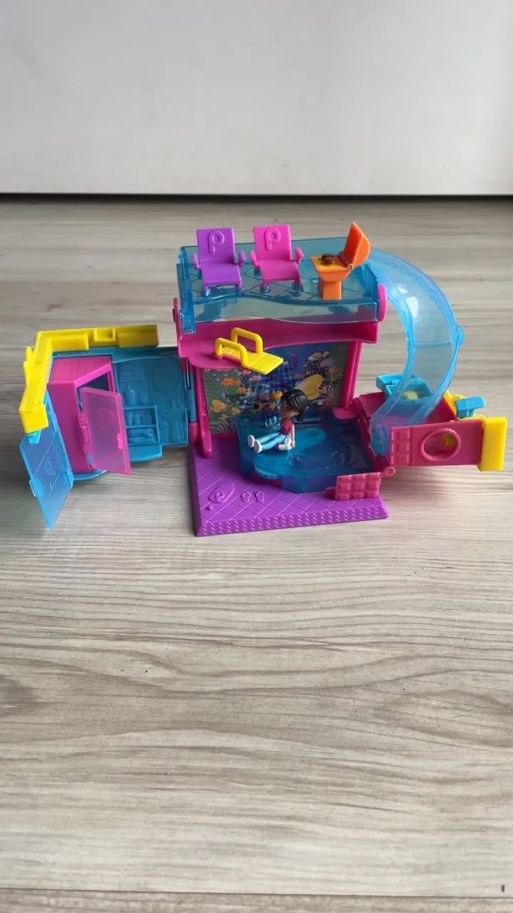 Mattel Polly Pocket Pollyville Neighborhood Pool - Foto 2