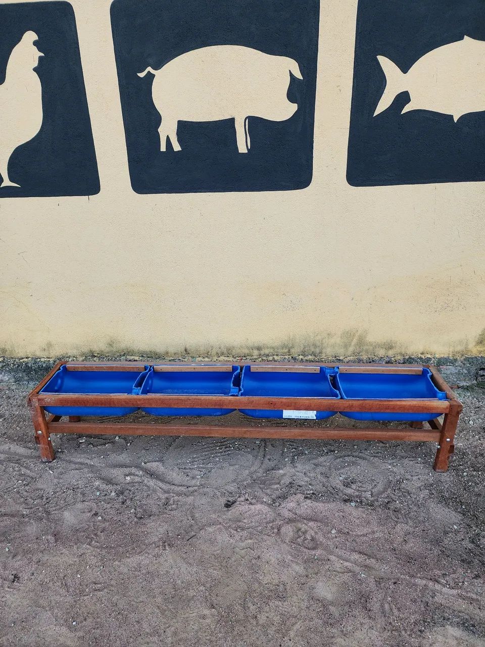 Comedouro para animais 4 Compartimentos