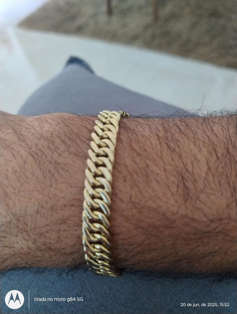 Pulseira de elos dourada