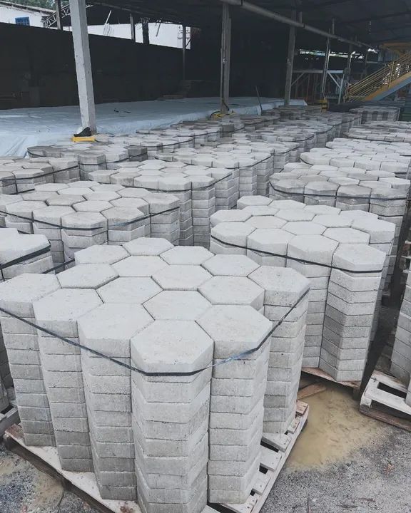 Bloquete 25x25x6cm só R$28,90m² - Foto 3