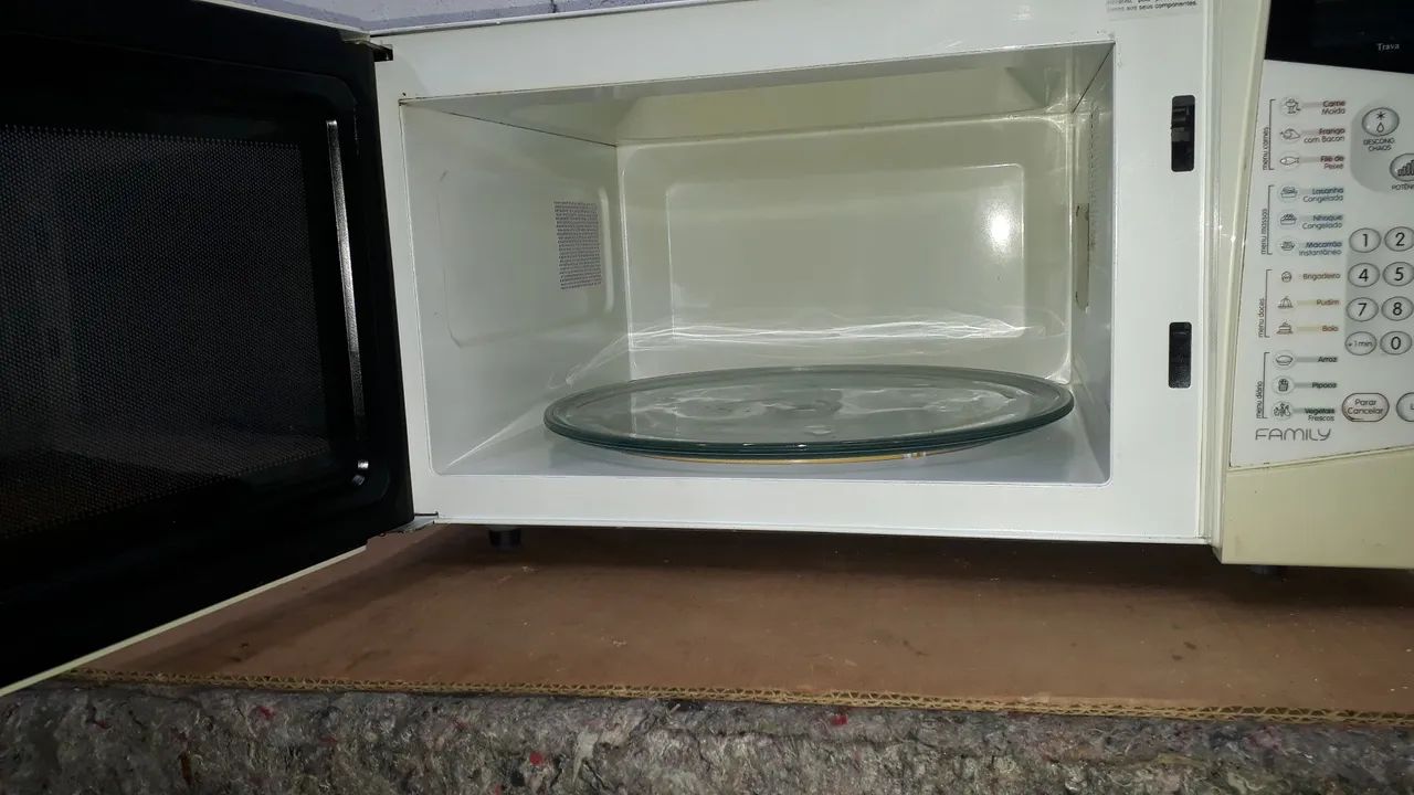 Micro-ondas Panasonic Family 30 Litros - Foto 2