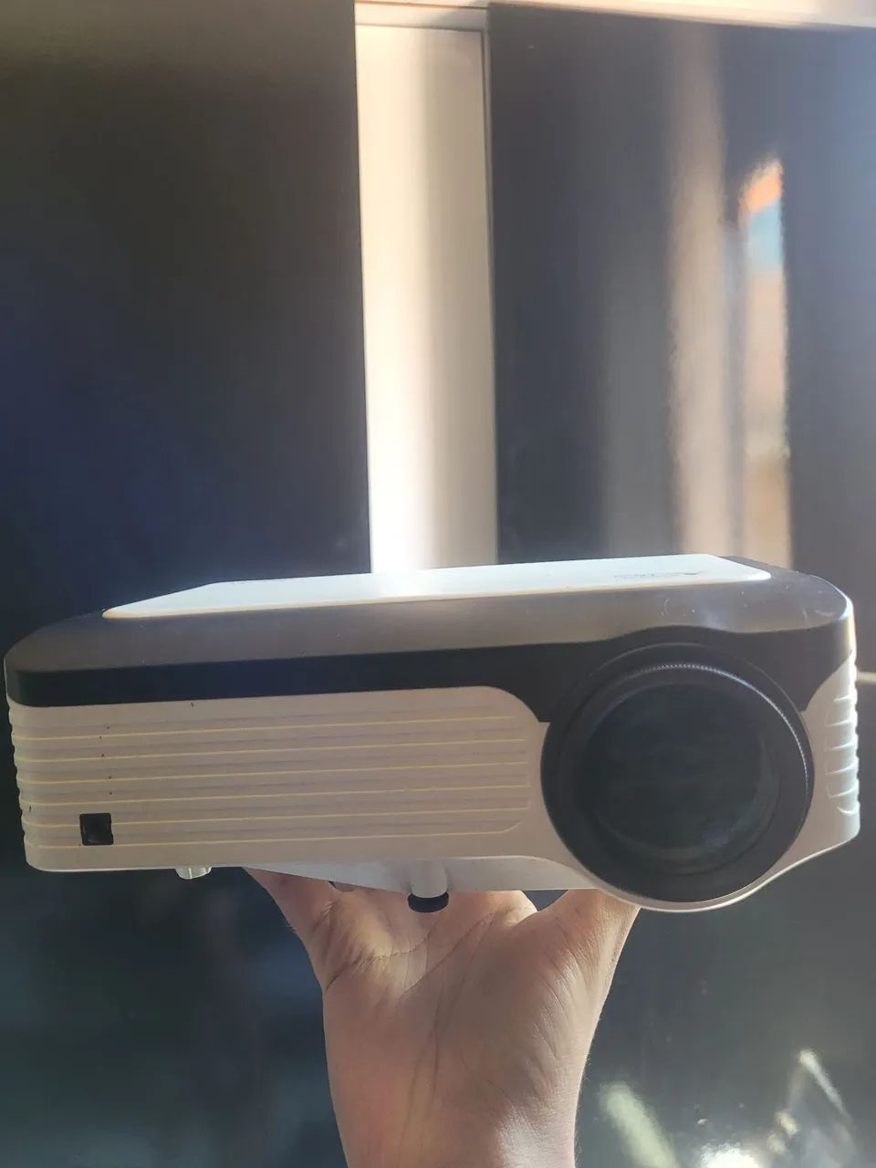 Projetor excelente novo