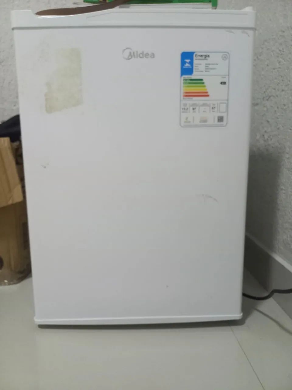 Frigobar midea 67 litros