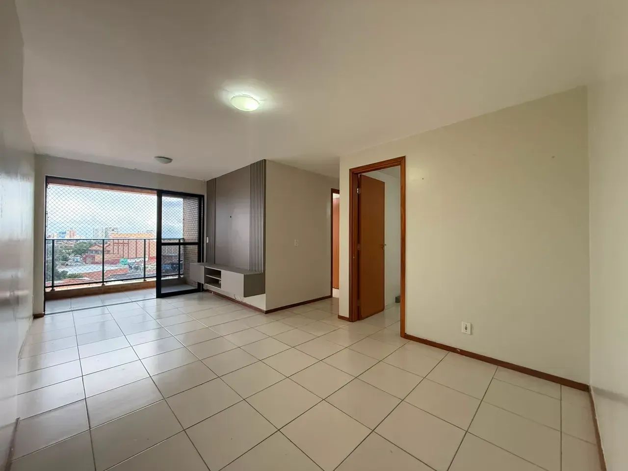 Alugo 3/4 com varanda no Res. Villa Bella no Poço