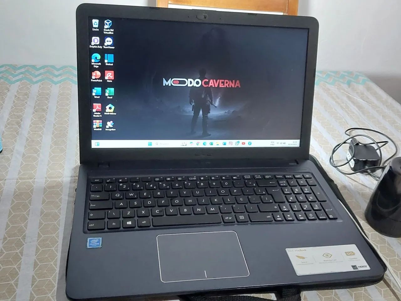 Notebook ASUS 15.6 | 4GB RAM | HD 500GB | Ideal Estudos/Trabalho
