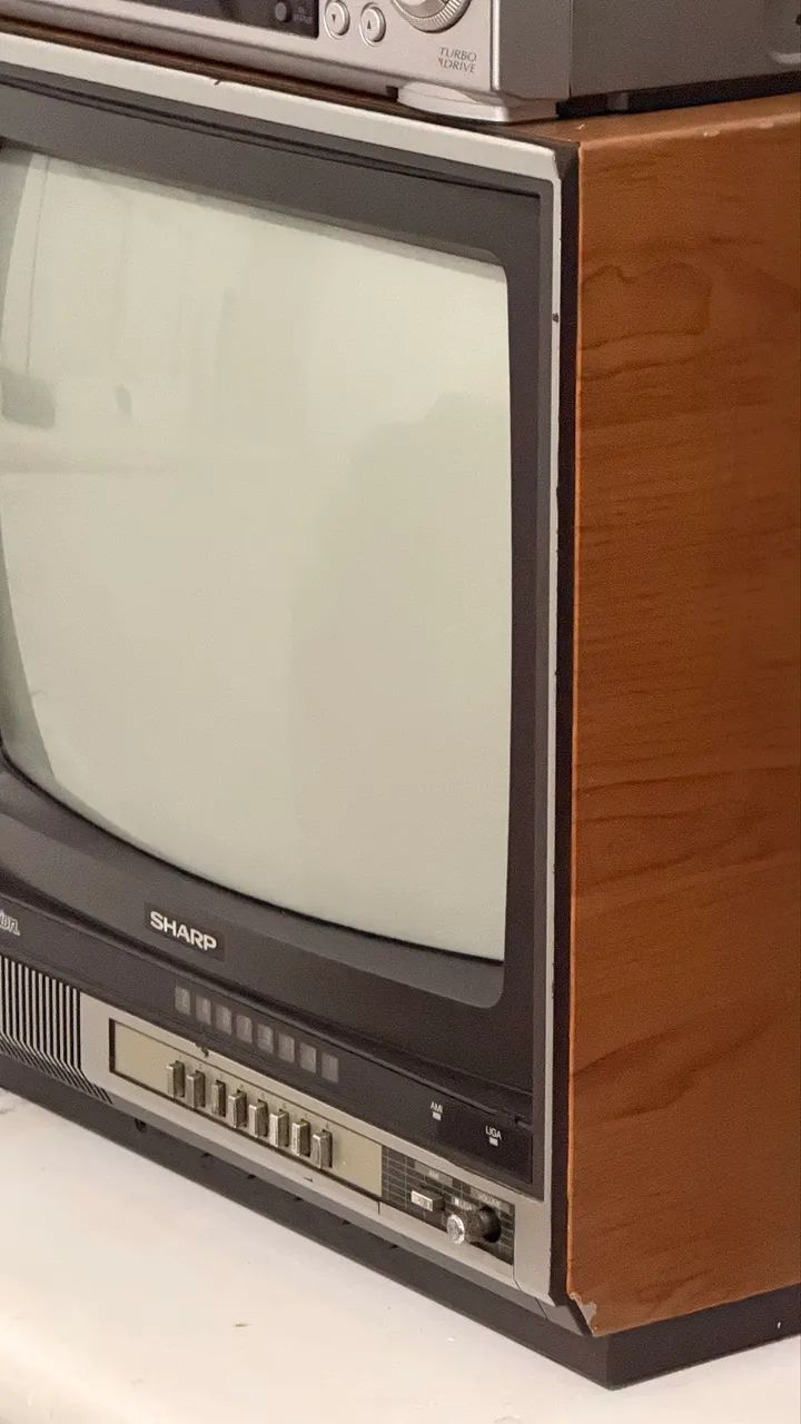 Tv Sharp 1986 color 16pol 