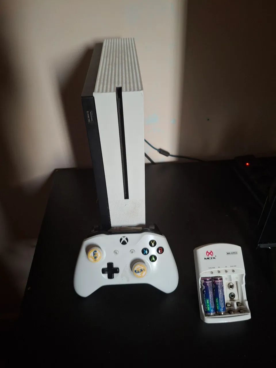 Xbox One S - 500GB - Foto 2