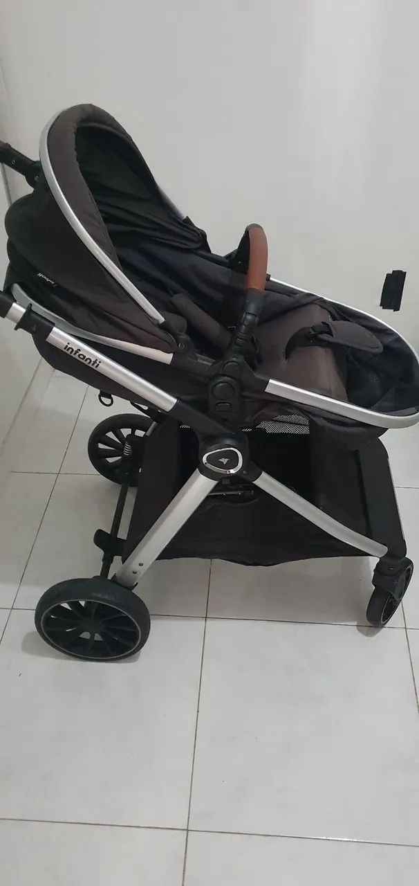 Carrinho de bebê e bebê conforto - Foto 3