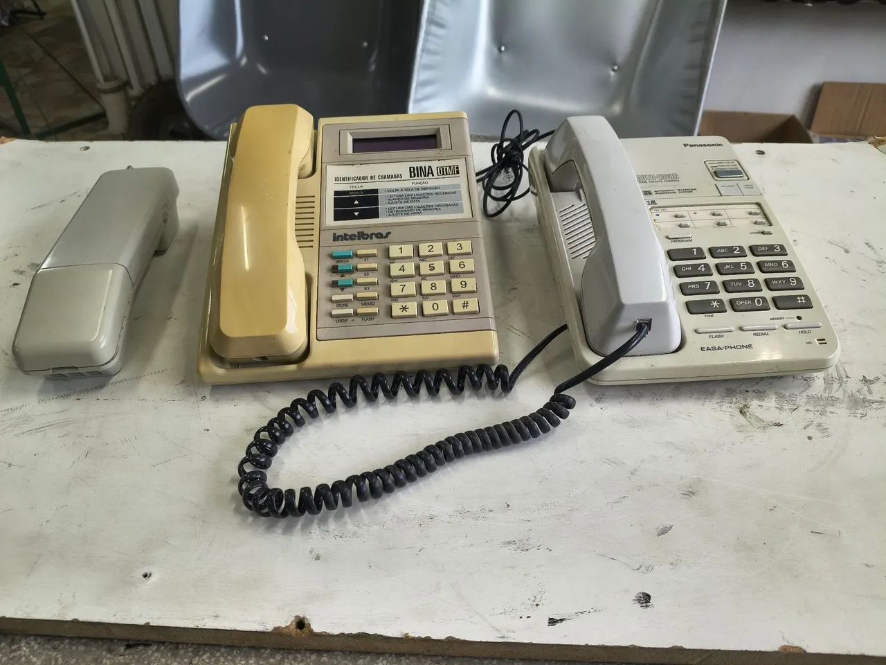 Lote com telefones antigo 