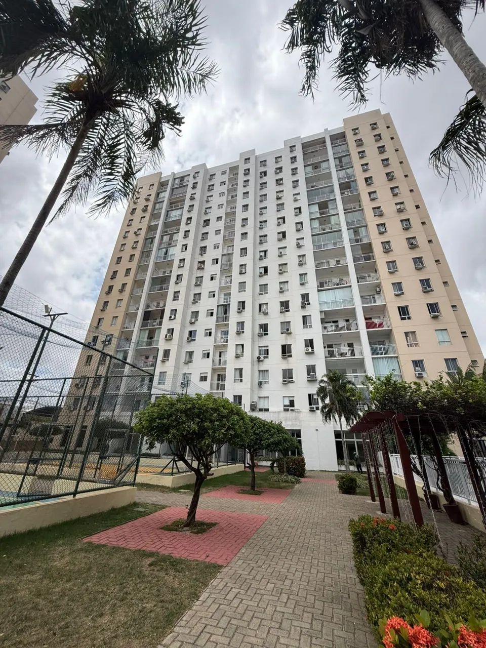 VENDO - BRISAS ALTO DO CALHAU