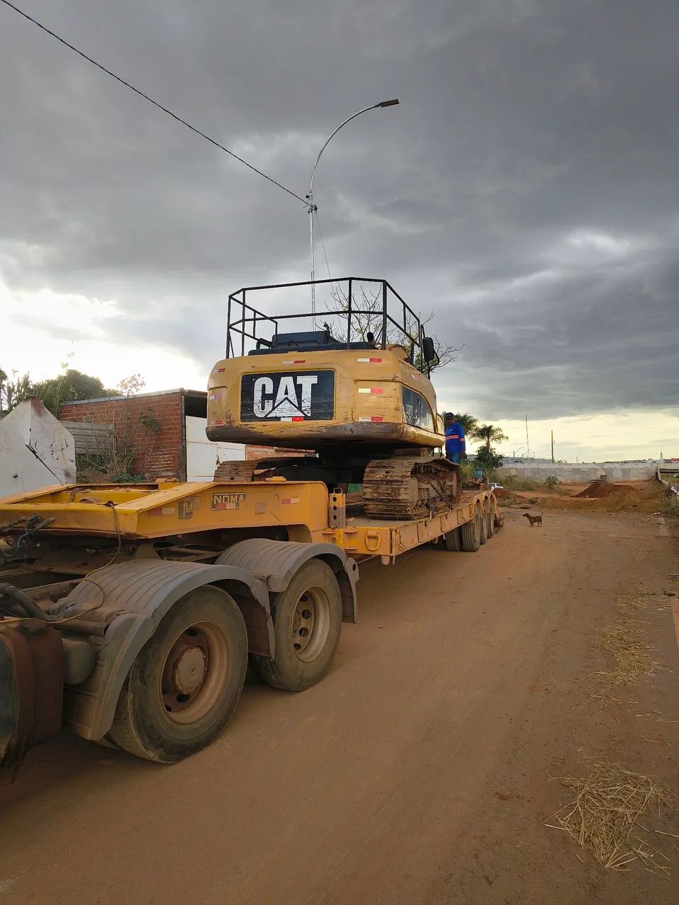 Caterpillar 320D - Foto 2