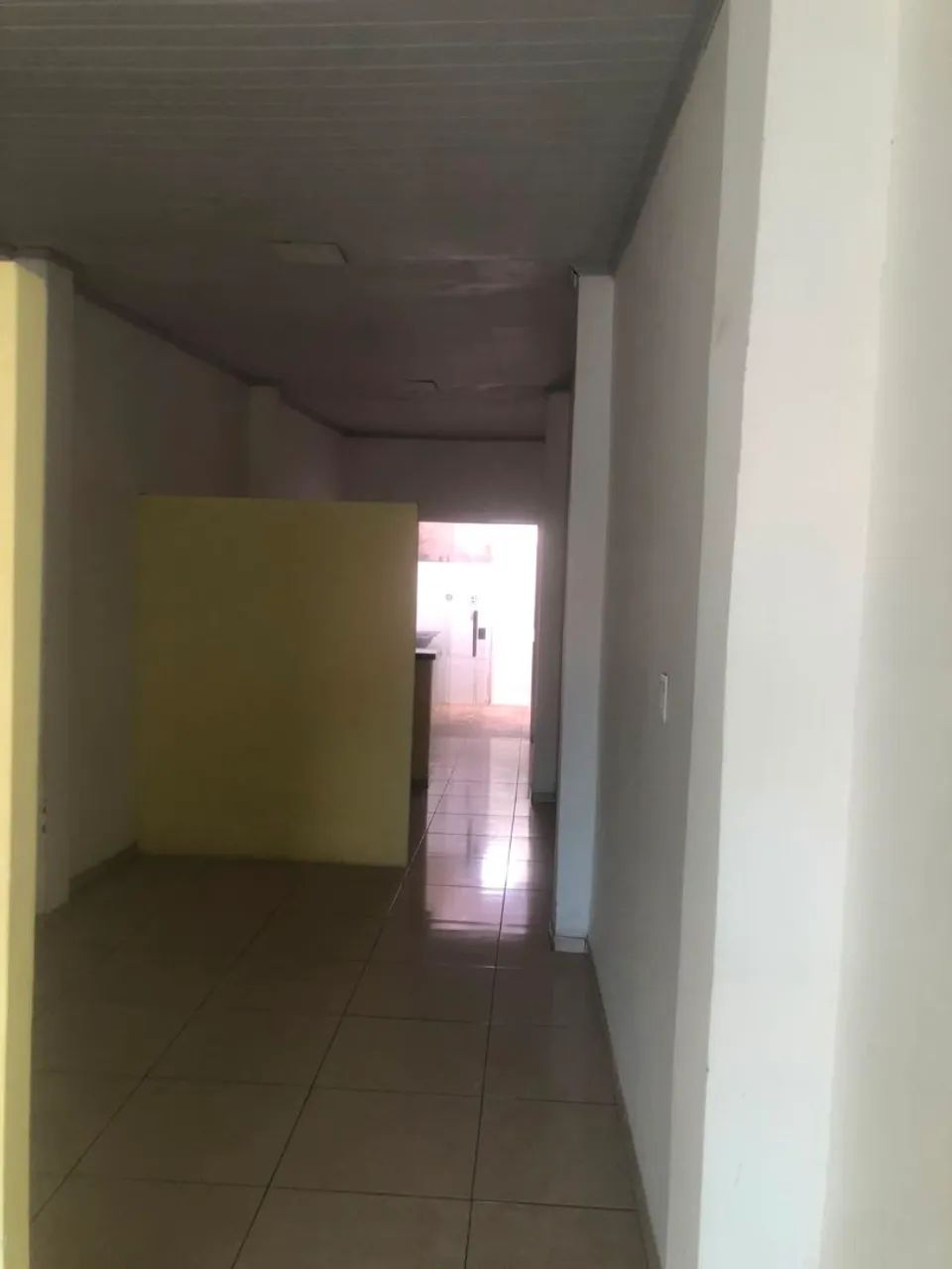 Vendo casa e ponto comercial na feira da Vila Embratel. - Foto 3