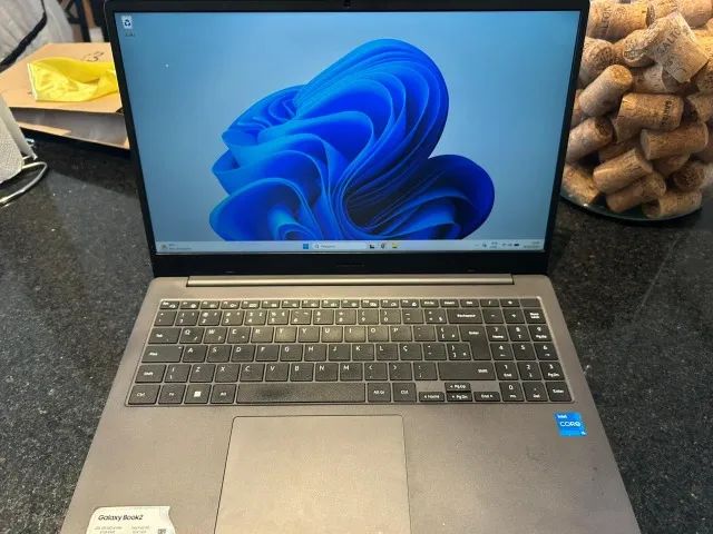 Vendo Notebook Samsung - Foto 2
