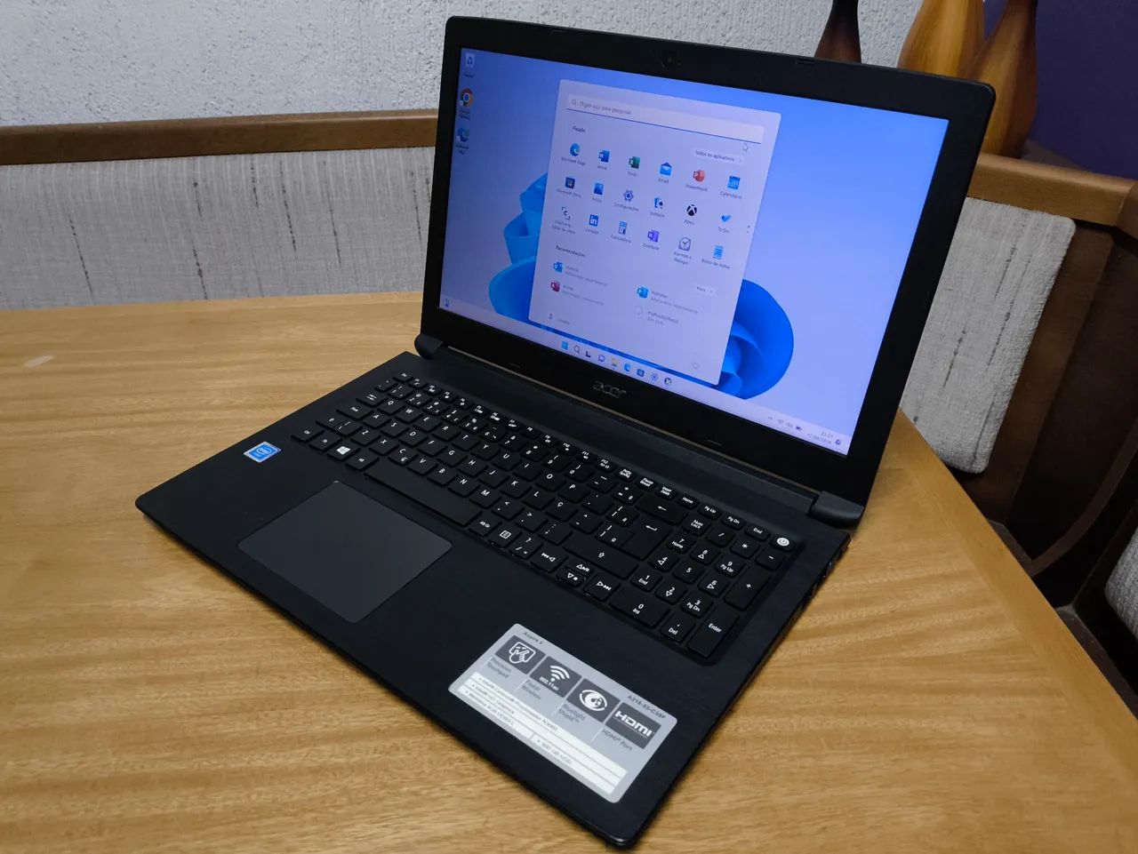 Notebook Acer com SSD, 4 GB de RAM, tela de 15.6 polegadas, Windows 11 - Foto 2