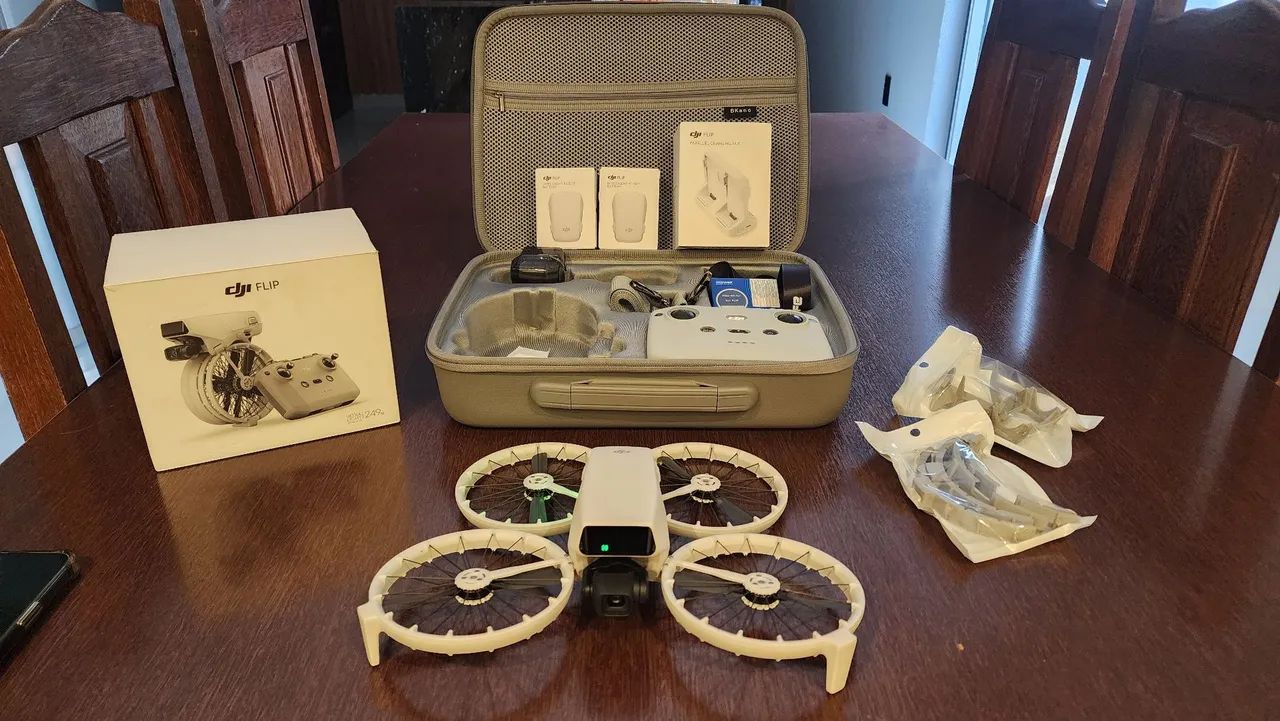DJI FLIP FLY MORE COMBO