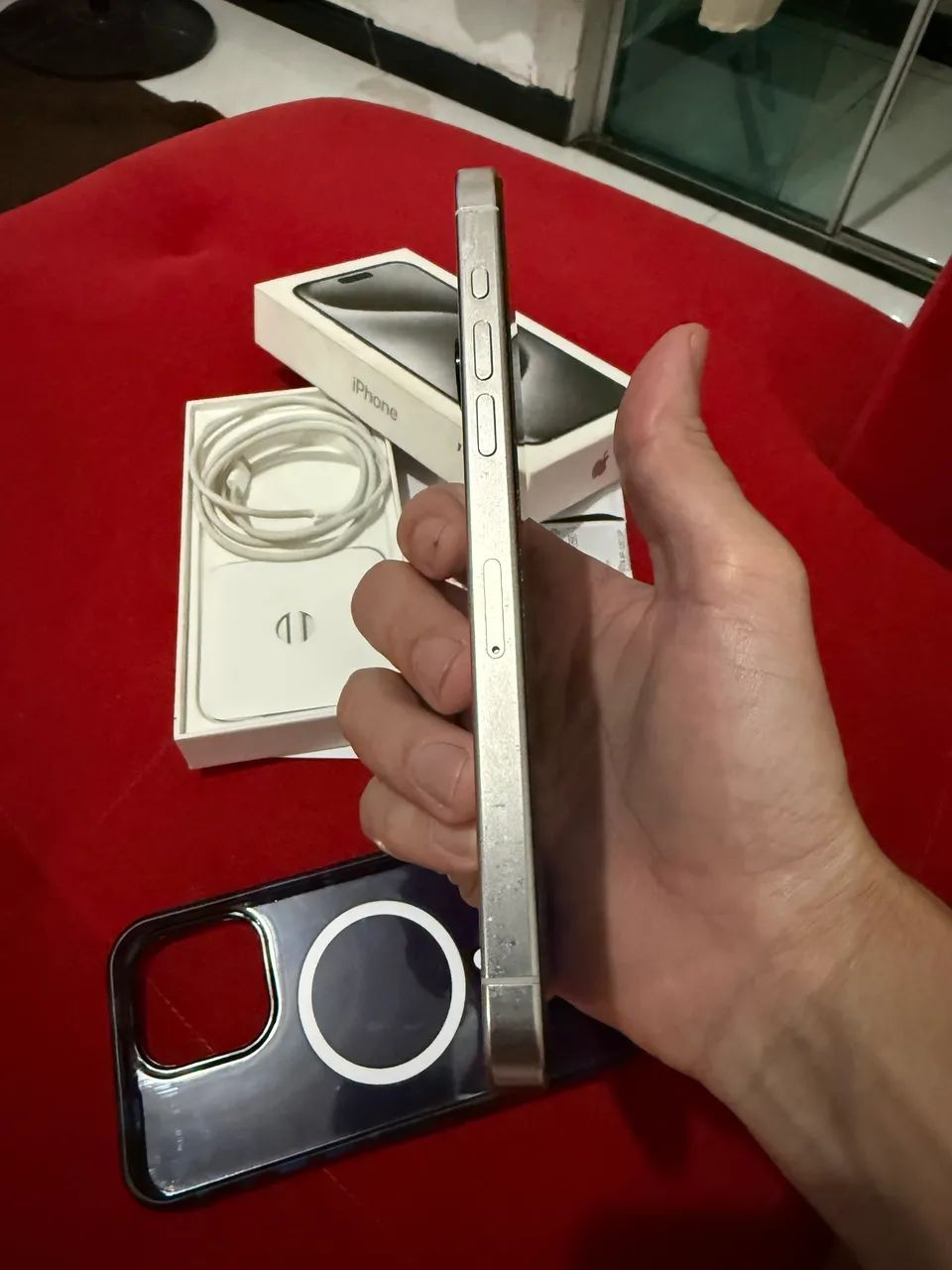 IPHONE 15 PRO MAX   Muito Novo !!!! - Foto 3