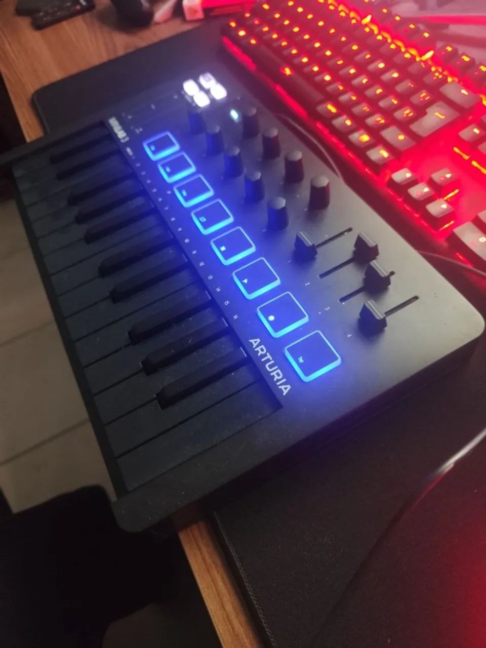 Arturia Minilab 3