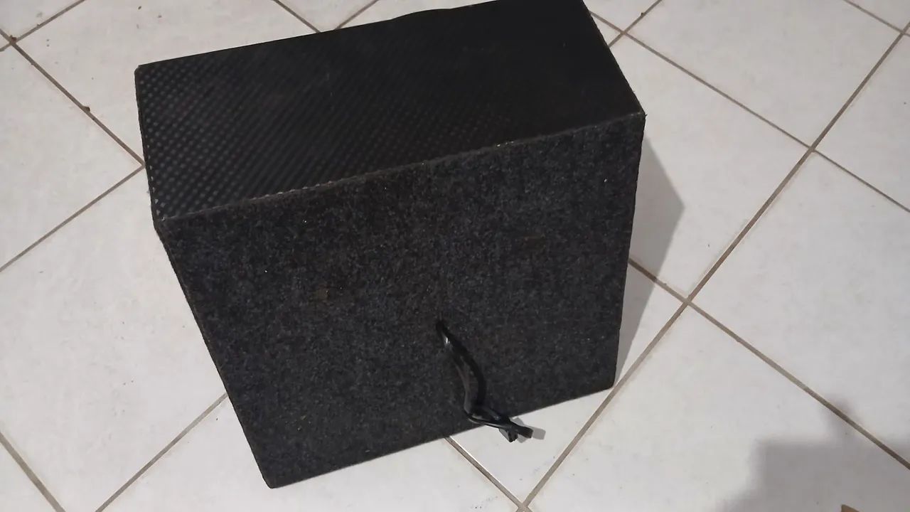 Caixa som/subwoofer kicker importado(USA). - Foto 4