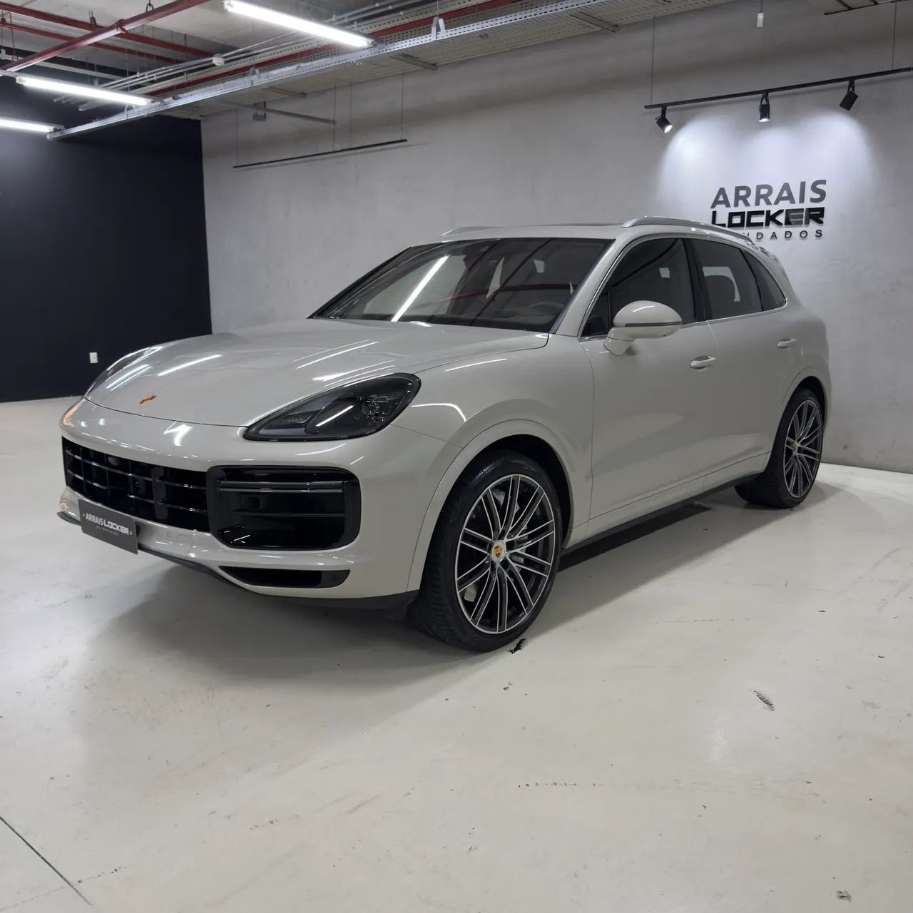 Porsche Cayenne 2023