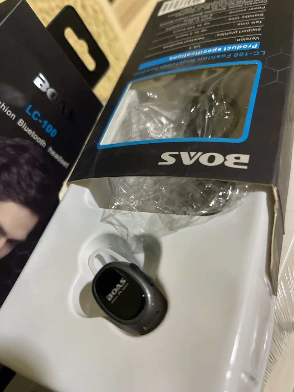 Fone via Bluetooth de um lado  - Foto 3