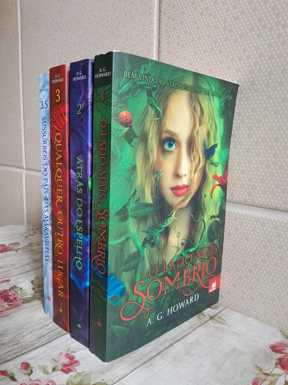 Série "Splintered", de A.G. Howard - completa