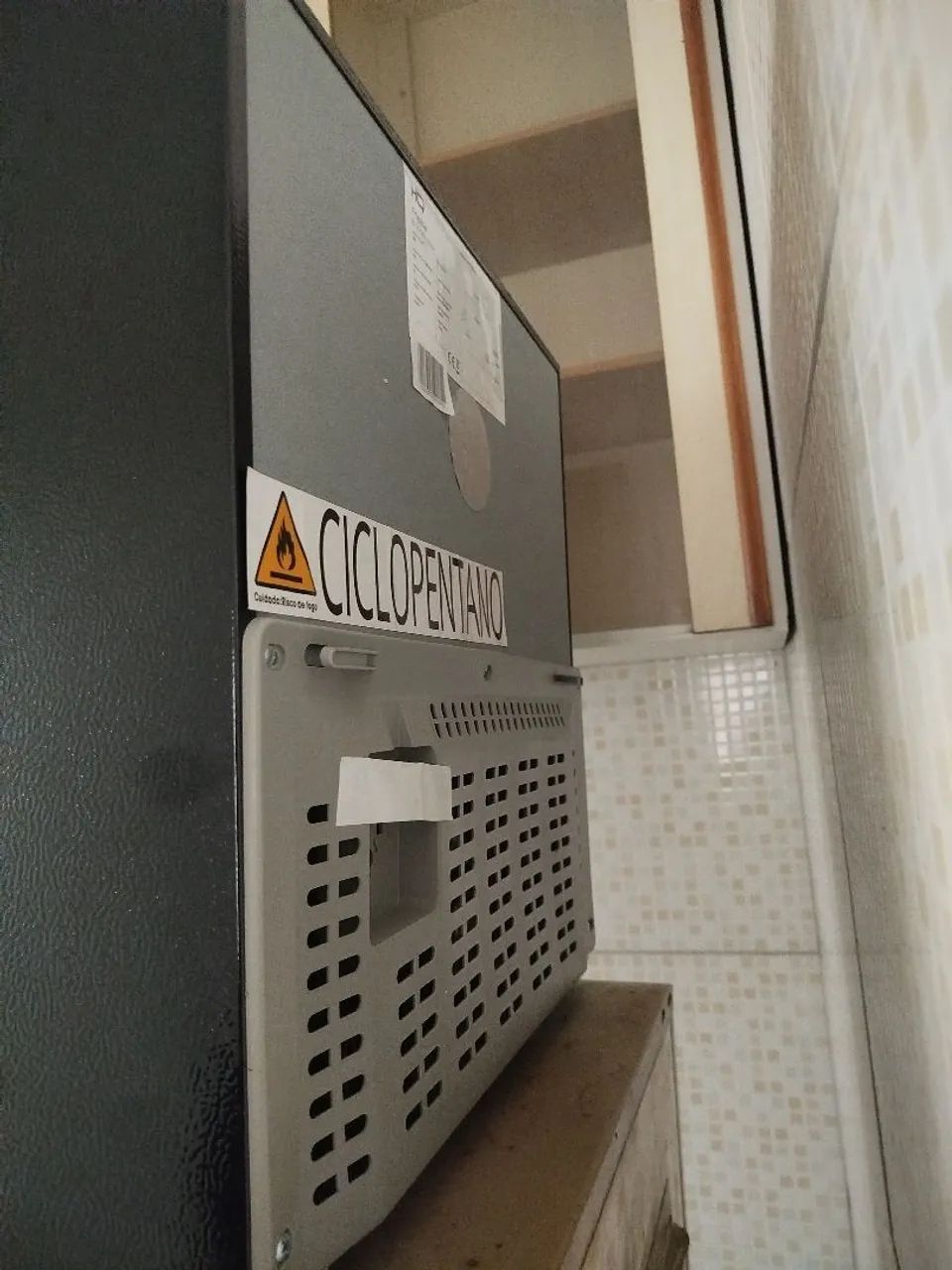 VENDO FRIGOBAR 52 LT - Foto 3