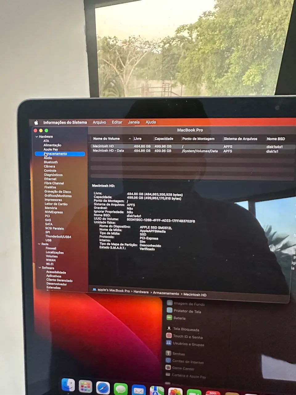 MacBook Pro 15.4 polegadas i7 | 16GB | SSD 512GB |Radeon Pro | 255 Ciclos  - Foto 2