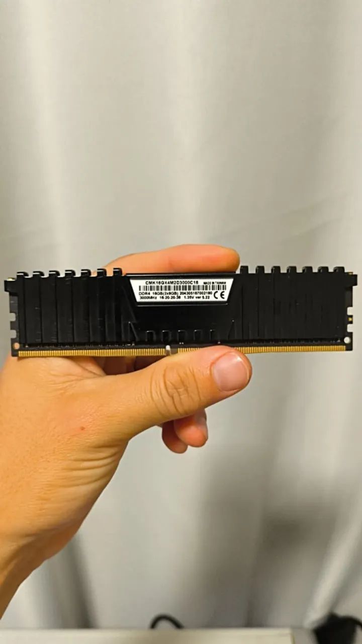 Memória RAM Corsair Vengeance LPX 8GB DDR4 3000MHz - Foto 2