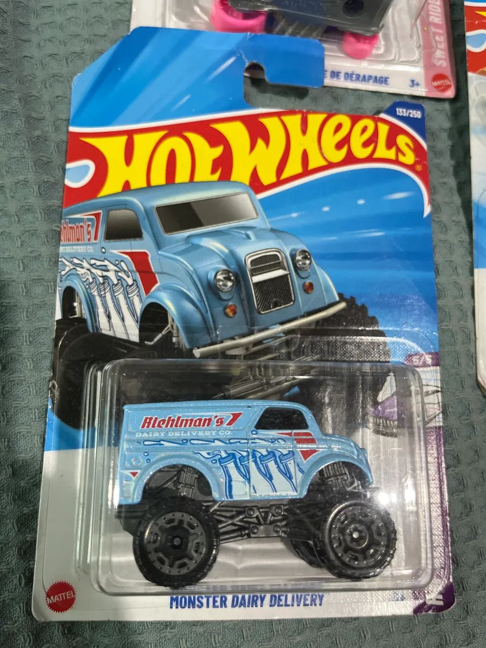 Kit c/3 carrinhos Hot Wheels - Foto 2
