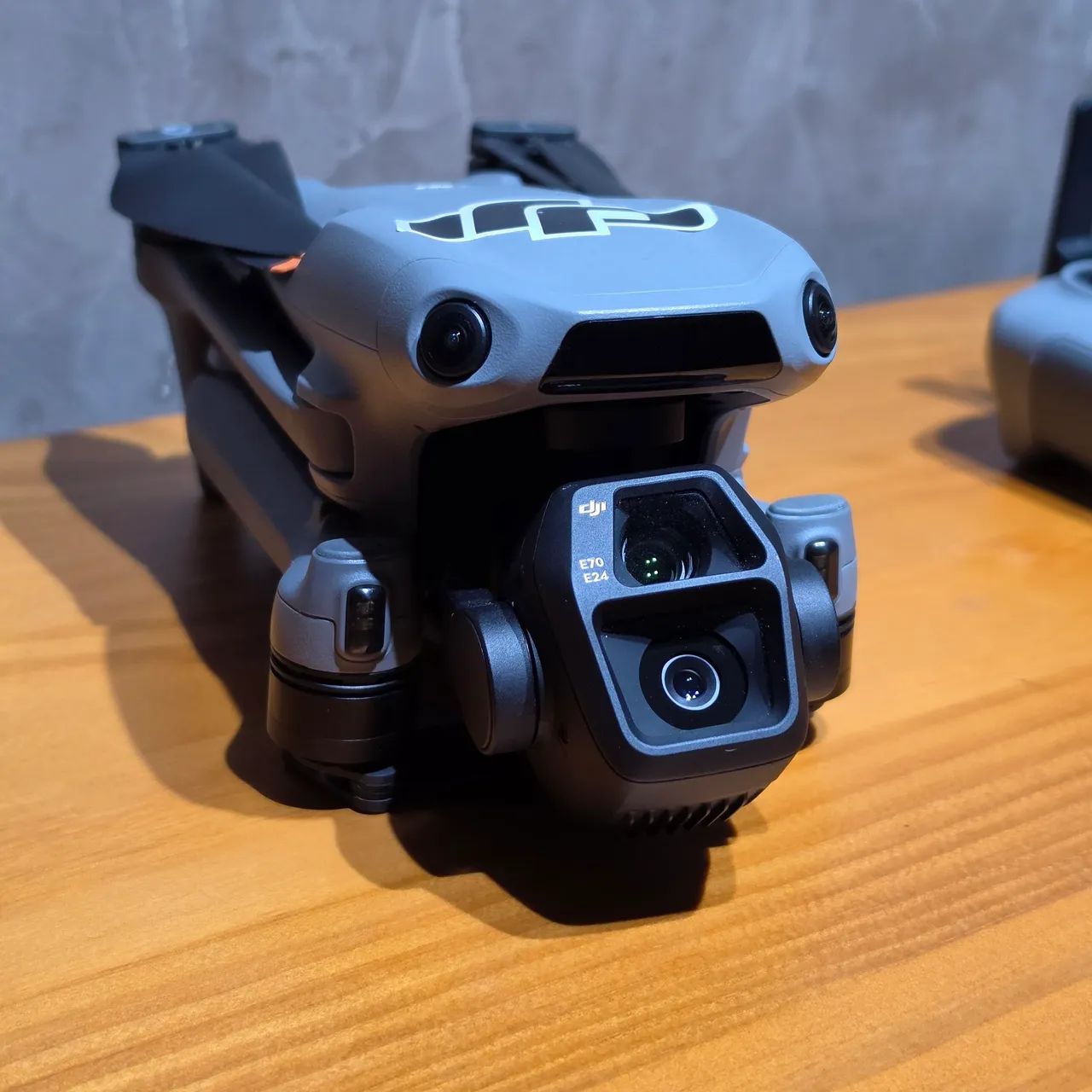 DJI AIR 3S com controle RC2 - Foto 4