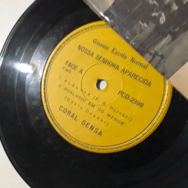 Coral Gensa - Aparecida raro disco de vinil compacto lp - Foto 2