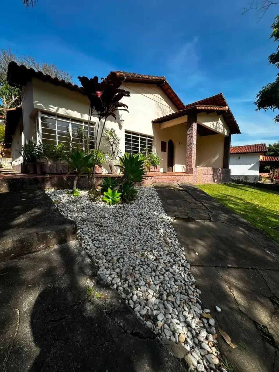 Casa térrea de 600 m² com 4 quartos, piscinas e lazer completo em Condominio Vertentes - S - Foto 3