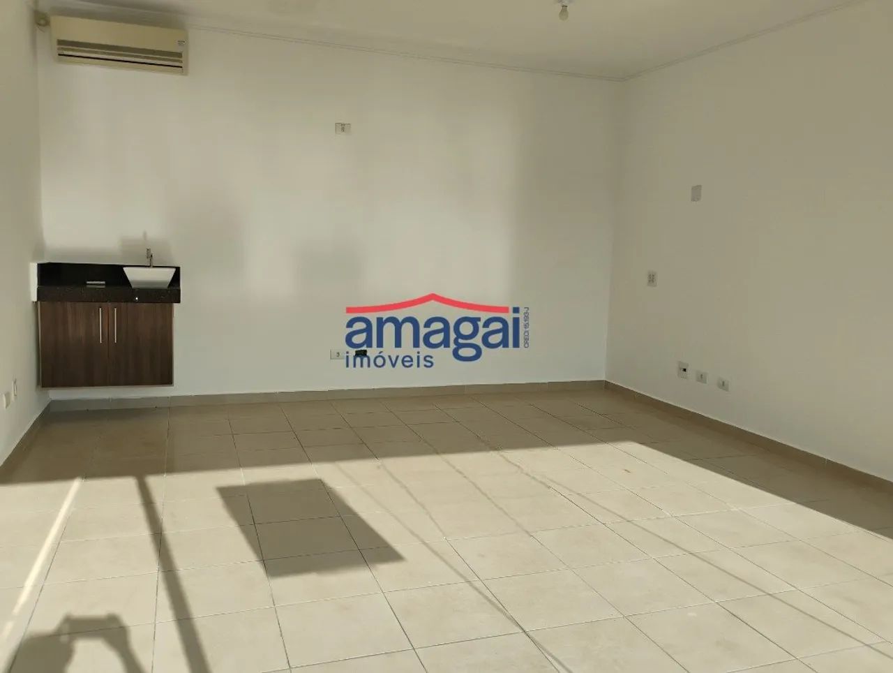Sala Comercial, em excelente localização.