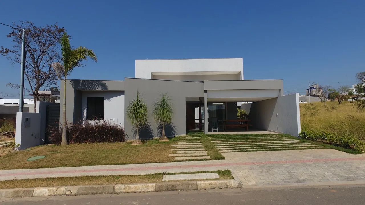 Vendo Casa no Condomínio Veredas