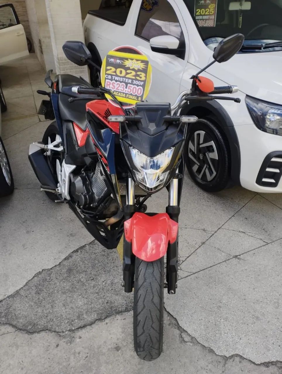 CB Twister 300 com ABS ano 2023